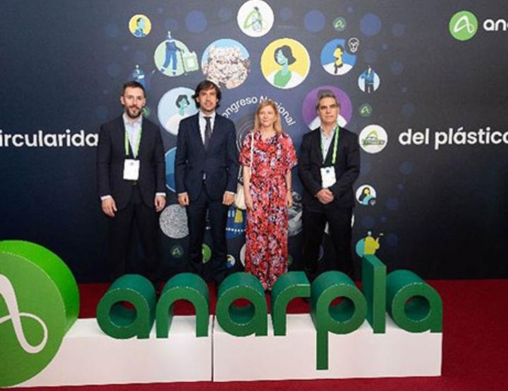 La estrategia pretende convertirse en una hoja de ruta para alcanzar una economía circular y un continente climáticamente neutro en Europa.