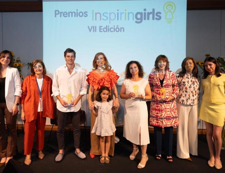 Los premios reconocen a personas y organizaciones que sirven de inspiración a niñas y jóvenes en España.