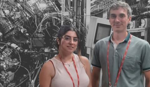 El investigador Daniel Commandeur con Mahsa Masoudi, otra de las autoras del estudio.