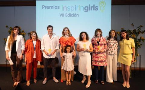 Los premios reconocen a personas y organizaciones que sirven de inspiración a niñas y jóvenes en España.