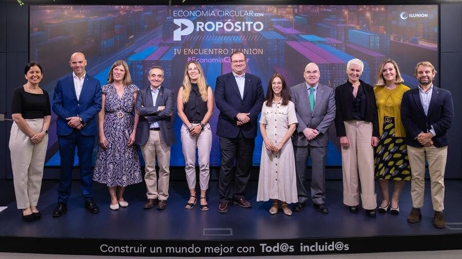 Foto de familia del IV Encuentro ILUNION Economía Circular con Propósito, celebrado en ILUNION. Foto de familia del IV Encuentro ILUNION Economía Circular con Propósito, celebrado en ILUNION.