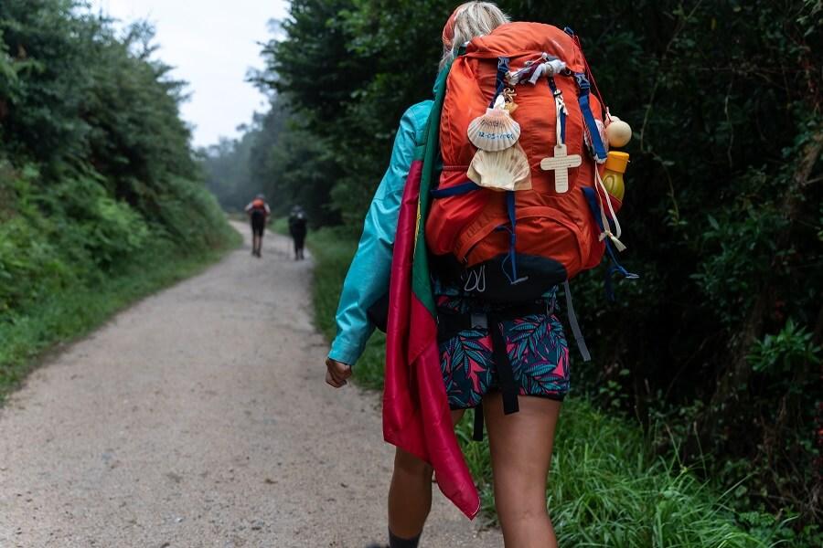 Integrada en el proyecto ‘Camino de Europa’, la herramienta ofrece a los caminantes la posibilidad de conocer y gestionar el impacto de su huella de carbono. Integrada en el proyecto ‘Camino de Europa’, la herramienta ofrece a los caminantes la posibilidad de conocer y gestionar el impacto de su huella de carbono.