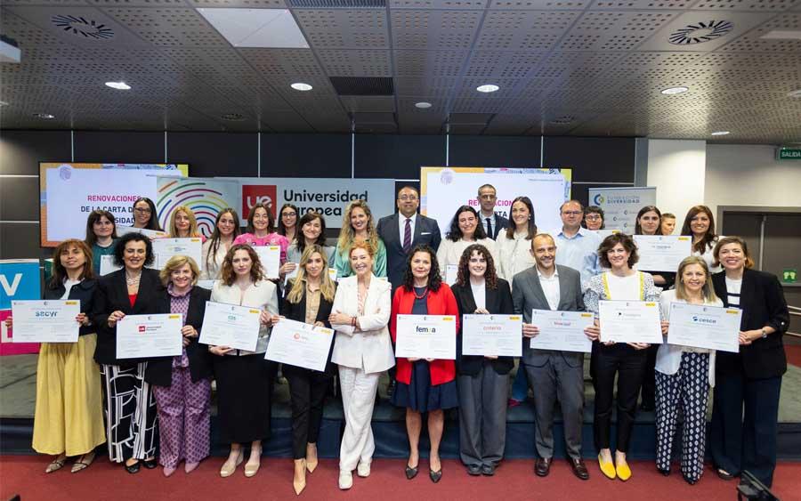 El encuentro abordó la creciente importancia de la salud mental en los entornos laborales. El encuentro abordó la creciente importancia de la salud mental en los entornos laborales.