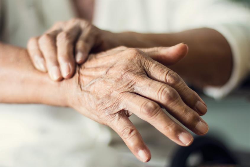 Unas 200.000 personas tienen la enfermedad de Parkinson en España en la actualidad. Unas 200.000 personas tienen la enfermedad de Parkinson en España en la actualidad.