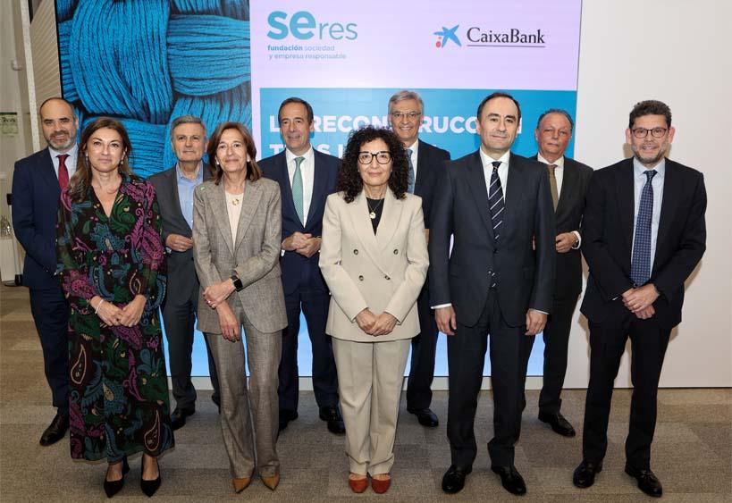 La jornada acogió dos mesas de diálogo centradas en los principales retos derivados de la DANA. La jornada acogió dos mesas de diálogo centradas en los principales retos derivados de la DANA.
