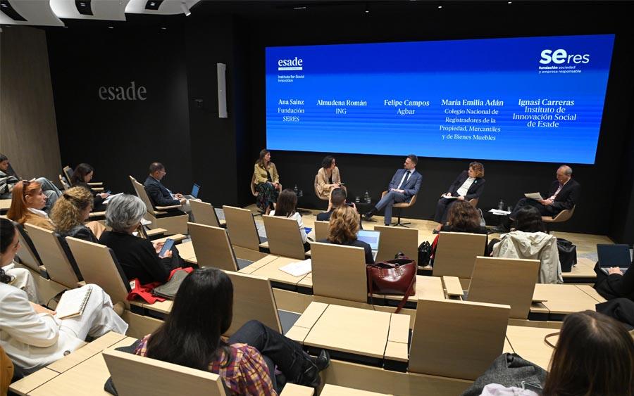 En el encuentro, se presentaron algunos proyectos que buscan integrar de forma real la ‘S’ en la estrategia corporativa. En el encuentro, se presentaron algunos proyectos que buscan integrar de forma real la ‘S’ en la estrategia corporativa.